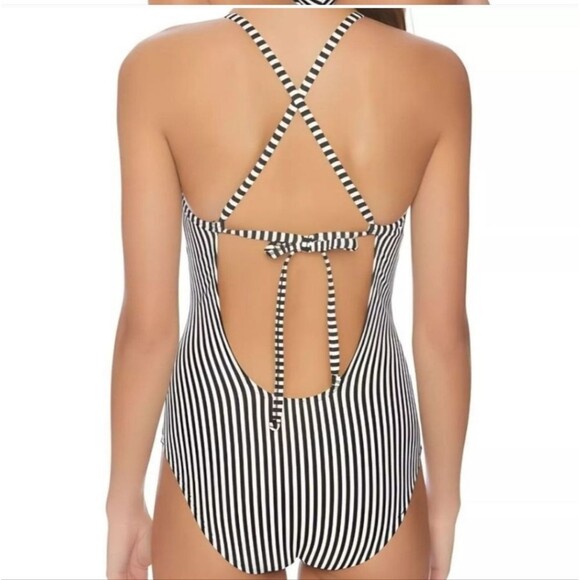 Splendid Black White Striped Line In the Sand Textured One-Piece Swimsuit Size S - Picture 4 of 4